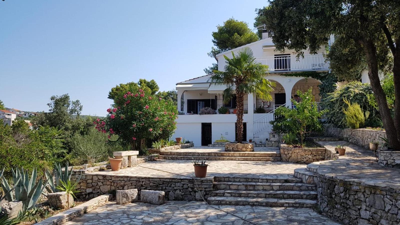Apartment In Maslinica 70M From The Sea المظهر الخارجي الصورة